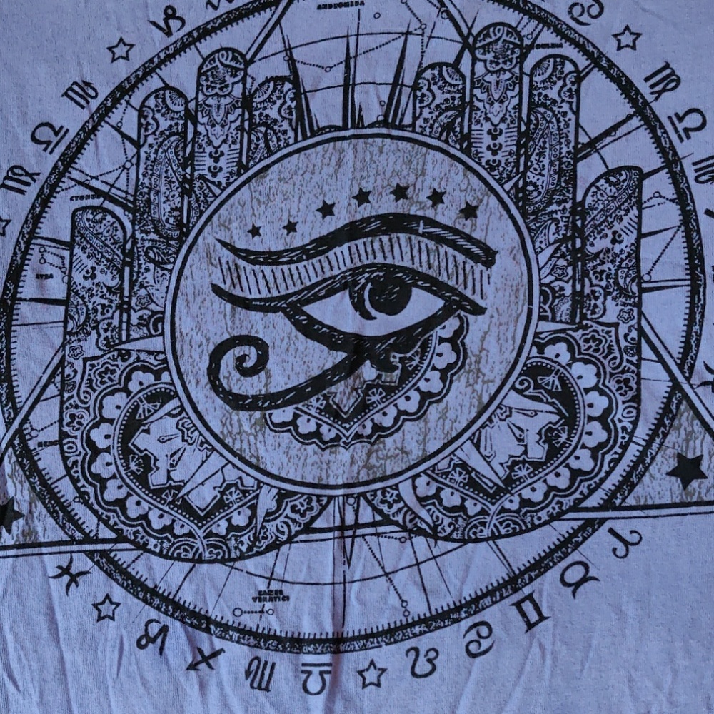 Evil Eye Witchy Purple T-Shirt M